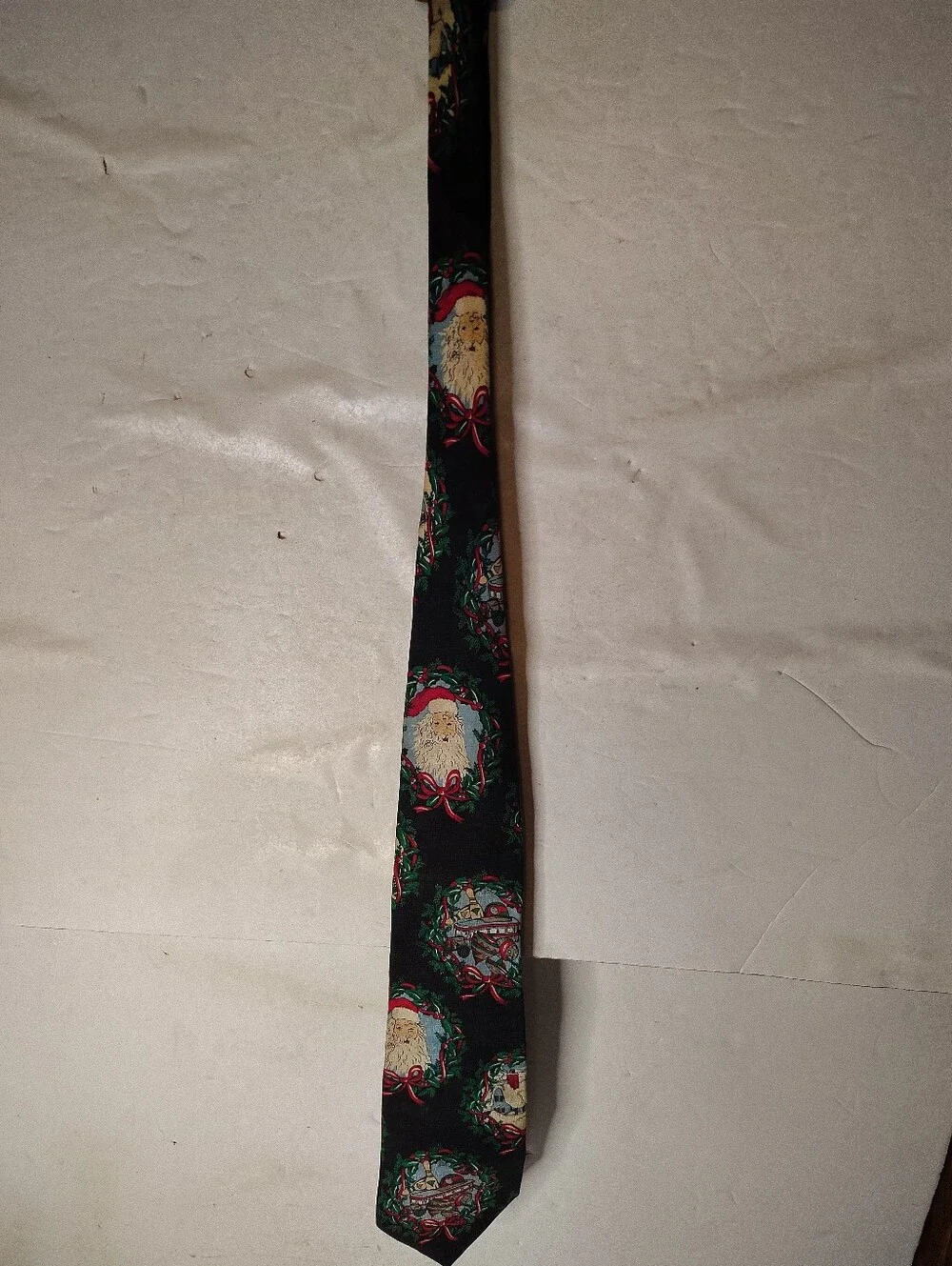VTG Santa Claus Christmas Tie 100% Silk
